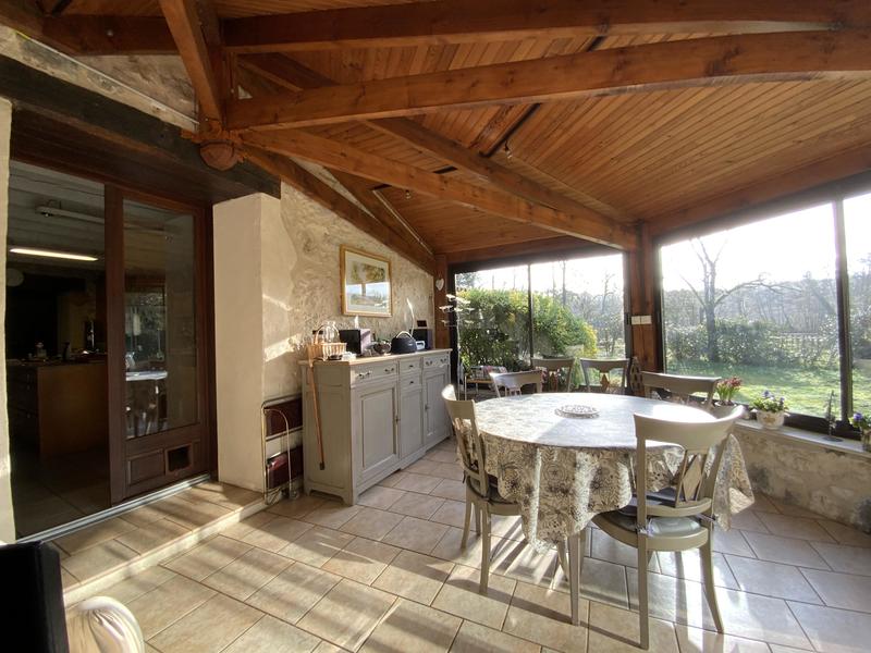 Villa - 479 m² - 15 pièces