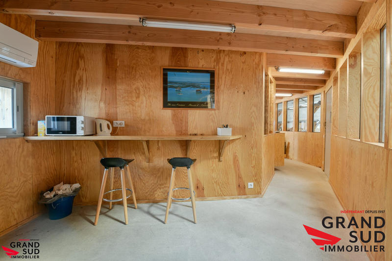 Bureau - 460 m² - 10 pièces