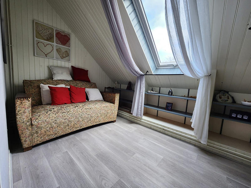 Maison - 110 m² - 7 pièces