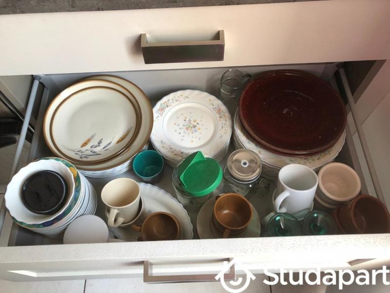 Chambre - 10 m² - 1 pièce