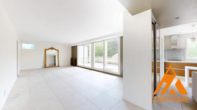 Appartement - 87 m² - 4 pièces