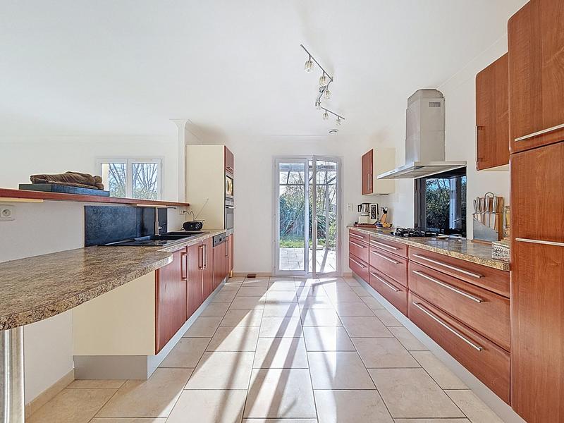 Maison - 138 m² - 5 pièces