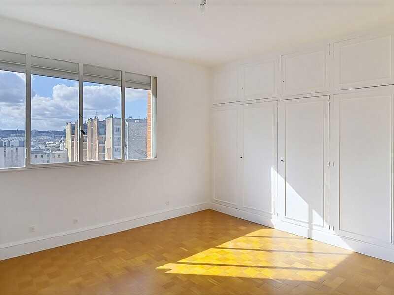 Appartement - 82 m² - 3 pièces