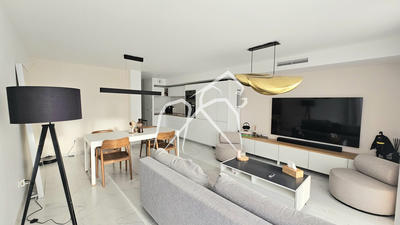 Maison contemporaine - 85 m² - 4 pièces