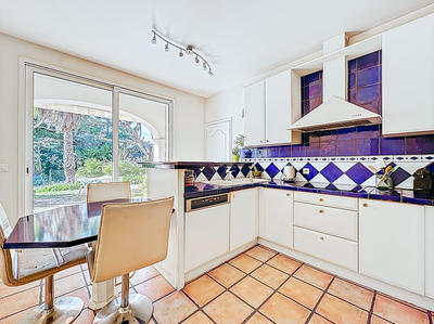 Maison - 147 m² - 4 pièces