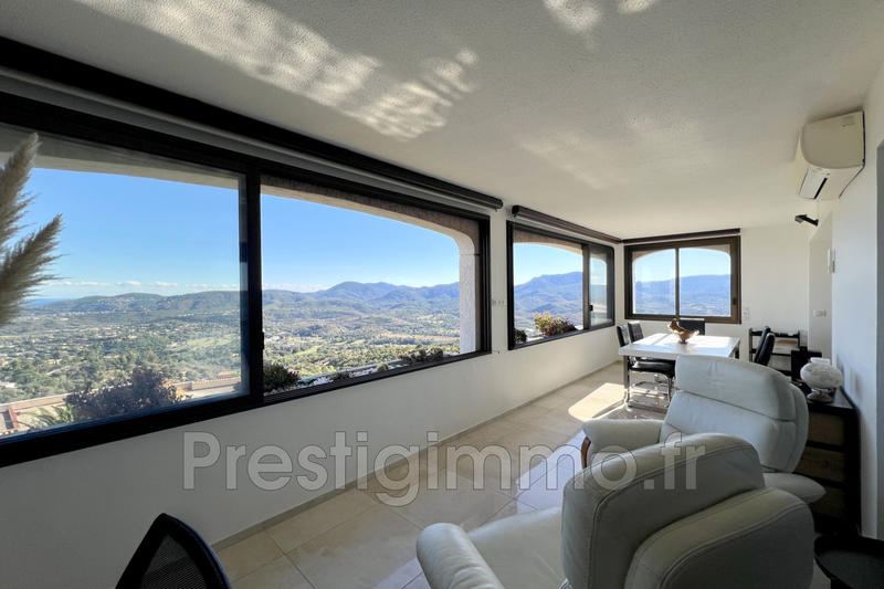 Appartement - 79 m² - 3 pièces