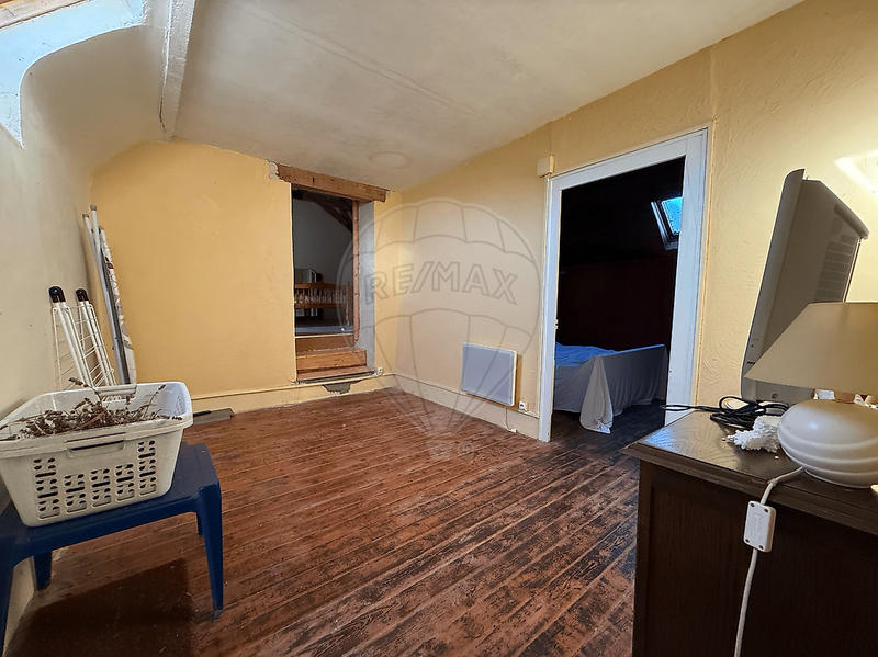 Maison - 121 m² - 4 pièces