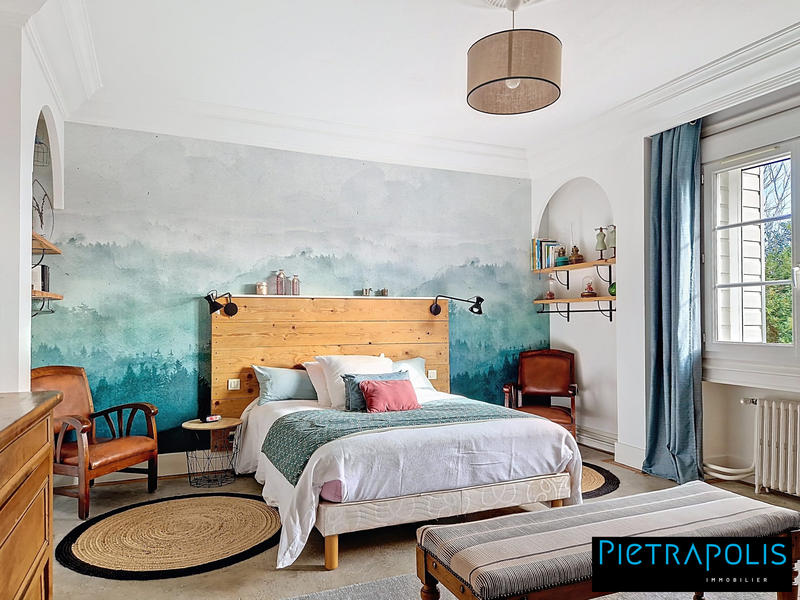 Maison - 178 m² - 6 pièces