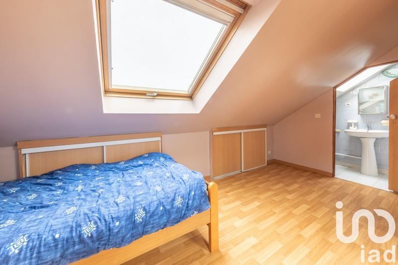 Maison - 145 m² - 7 pièces