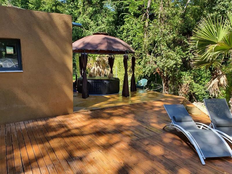 Villa - 500 m² - 6 pièces