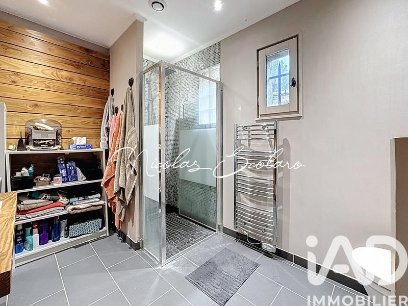 Maison - 160 m² - 6 pièces