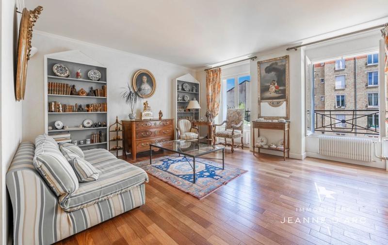 Appartement - 99 m² - 4 pièces