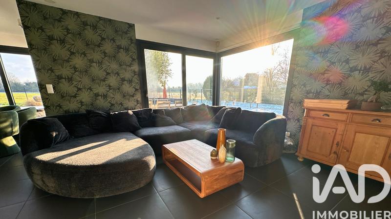 Maison - 144 m² - 7 pièces