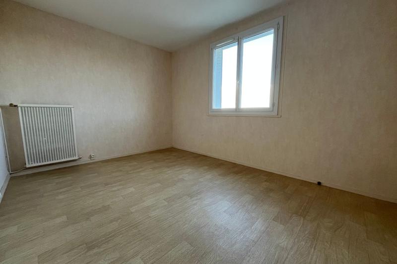 Appartement - 92 m² - 5 pièces