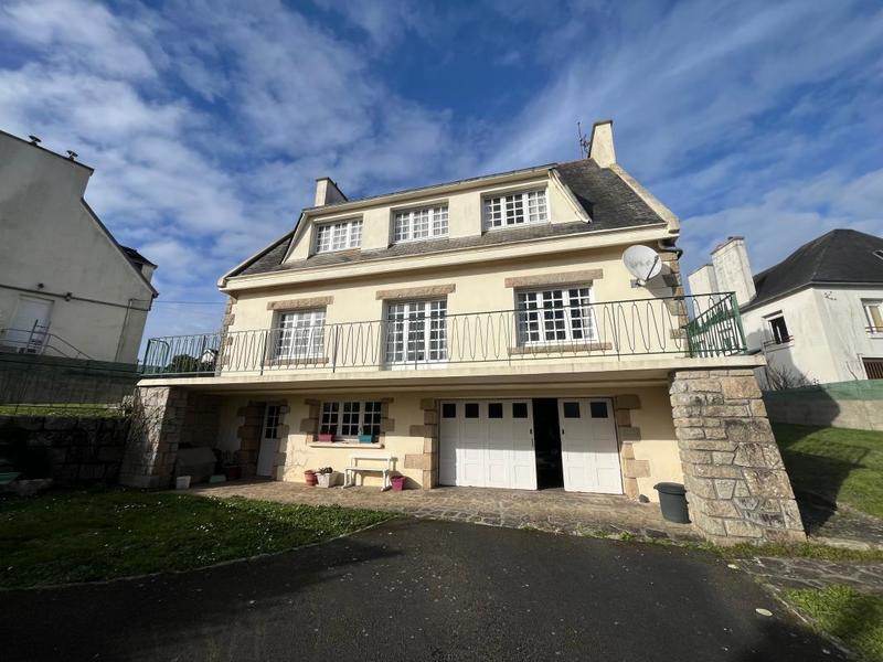 Maison - 160 m² - 6 pièces