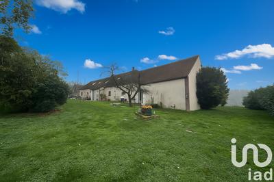 Maison - 205 m² - 11 pièces