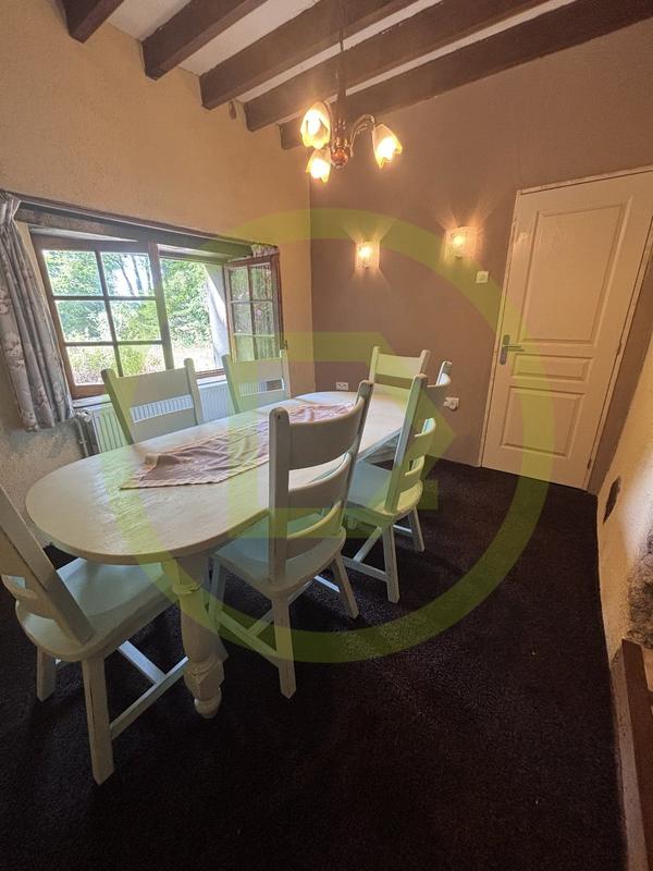 Maison - 90 m² - 6 pièces