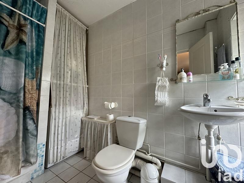 Maison - 218 m² - 11 pièces