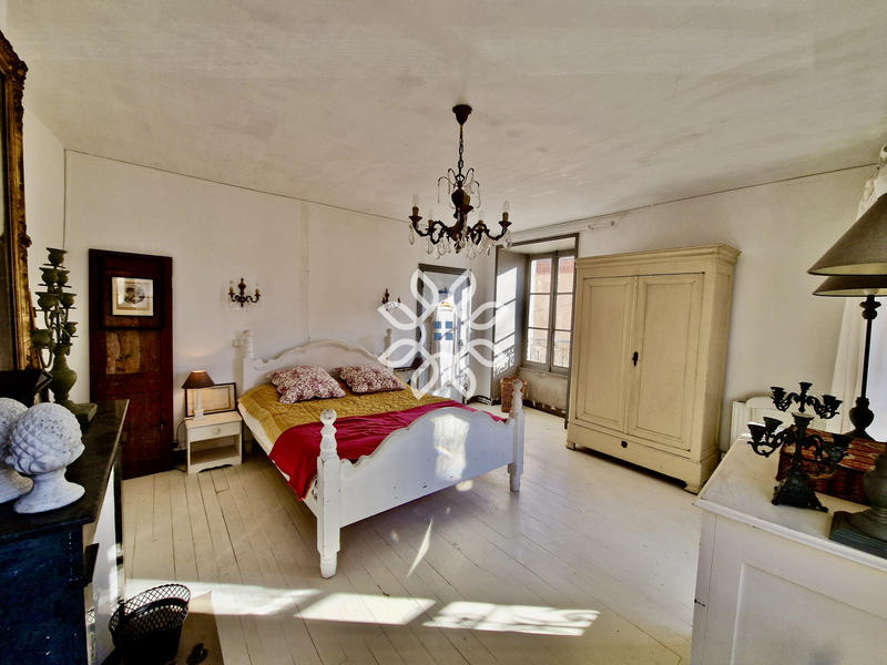 Maison de village - 115 m² - 7 pièces