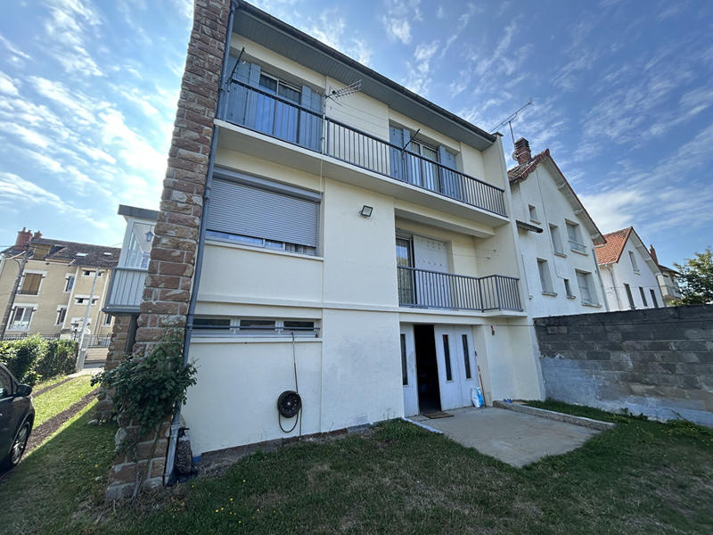 Maison - 141 m² - 6 pièces