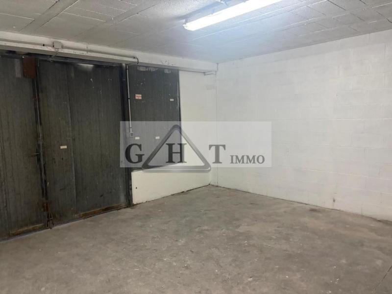 Entrepôt - 170 m²