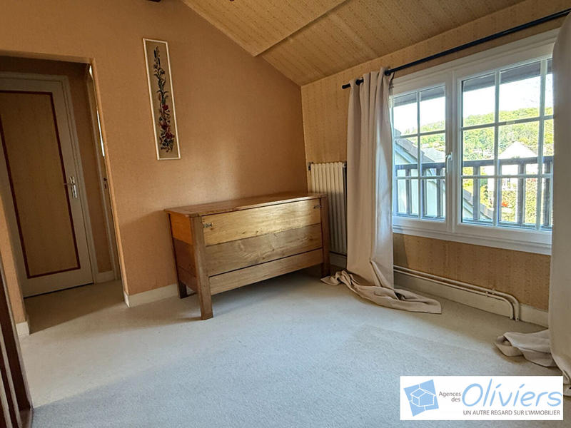 Maison - 142 m² - 6 pièces