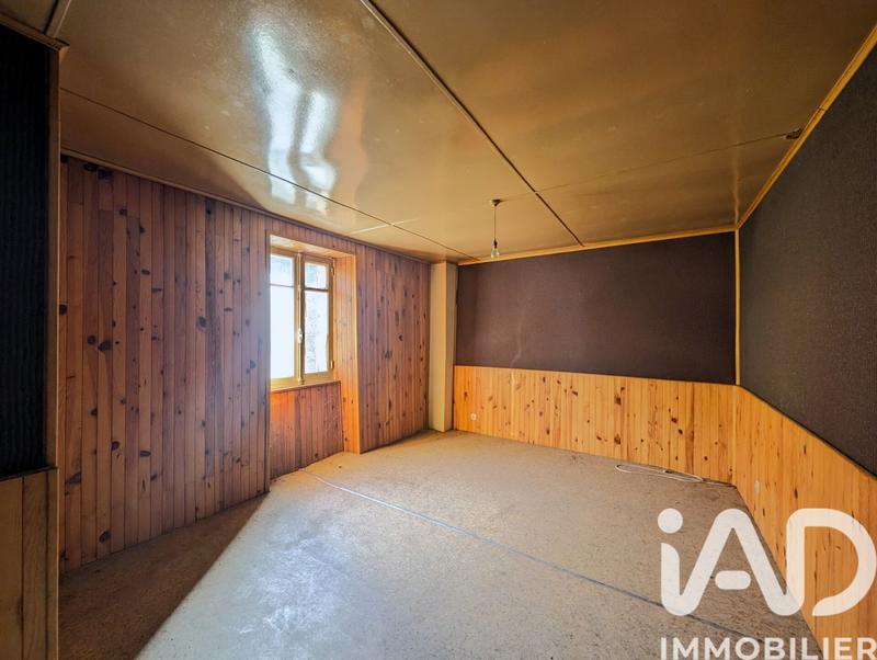 Maison de campagne - 127 m² - 9 pièces