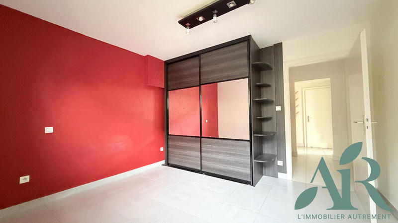 Appartement - 77 m² - 3 pièces