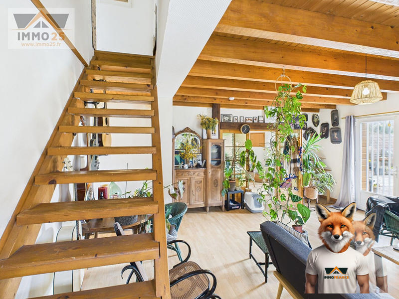 Maison - 280 m² - 10 pièces