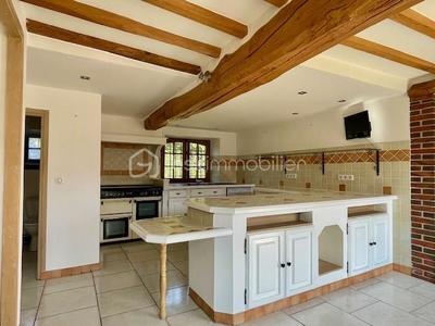 Maison traditionnelle - 115 m² - 4 pièces