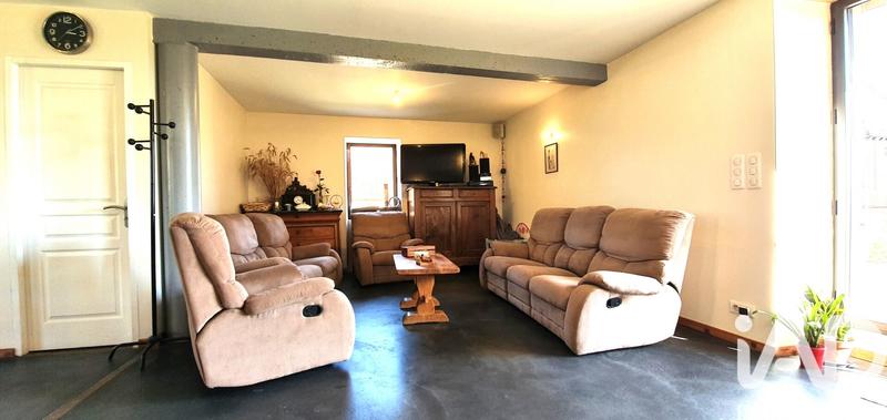 Maison - 332 m² - 12 pièces