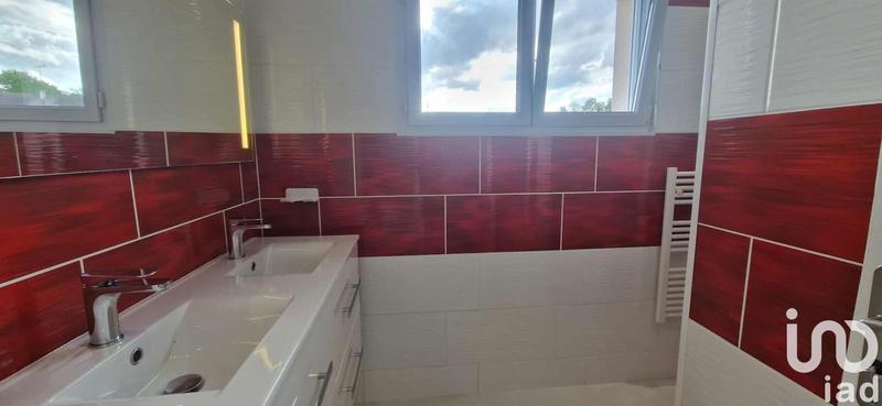 Maison - 89 m² - 5 pièces