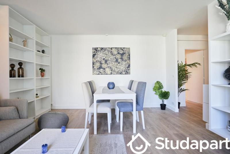 Chambre - 115 m² - 1 pièce