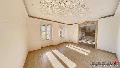 Maison traditionnelle - 200 m² - 8 pièces