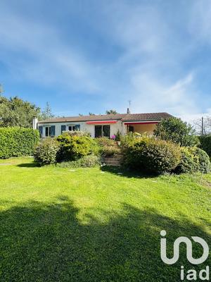 Maison - 137 m² - 7 pièces