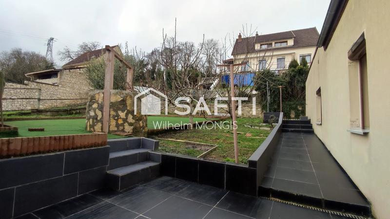 Maison - 99 m² - 4 pièces