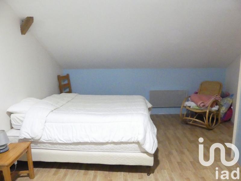 Maison - 230 m² - 6 pièces