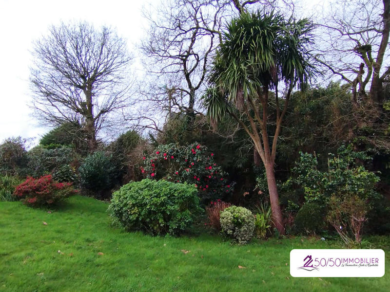 Maison traditionnelle - 118 m² - 7 pièces