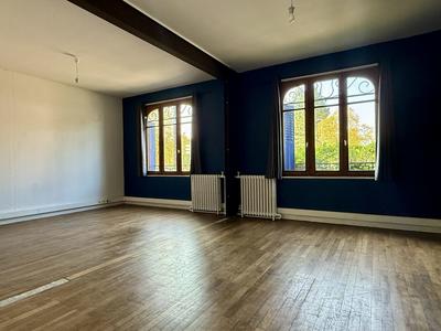 Maison - 148 m² - 6 pièces