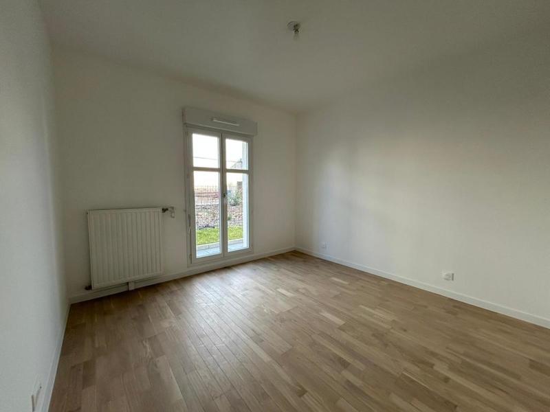 Appartement - 90 m² - 4 pièces