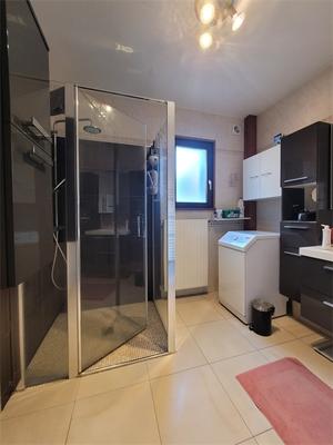 Maison - 137 m² - 5 pièces