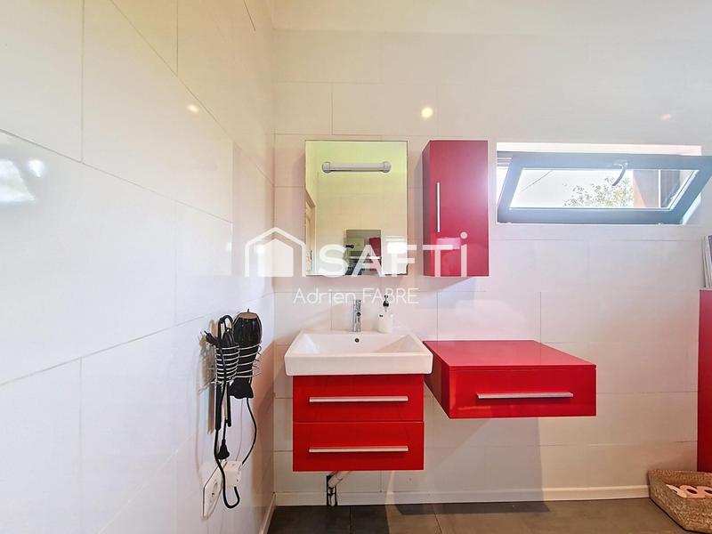 Maison - 176 m² - 5 pièces