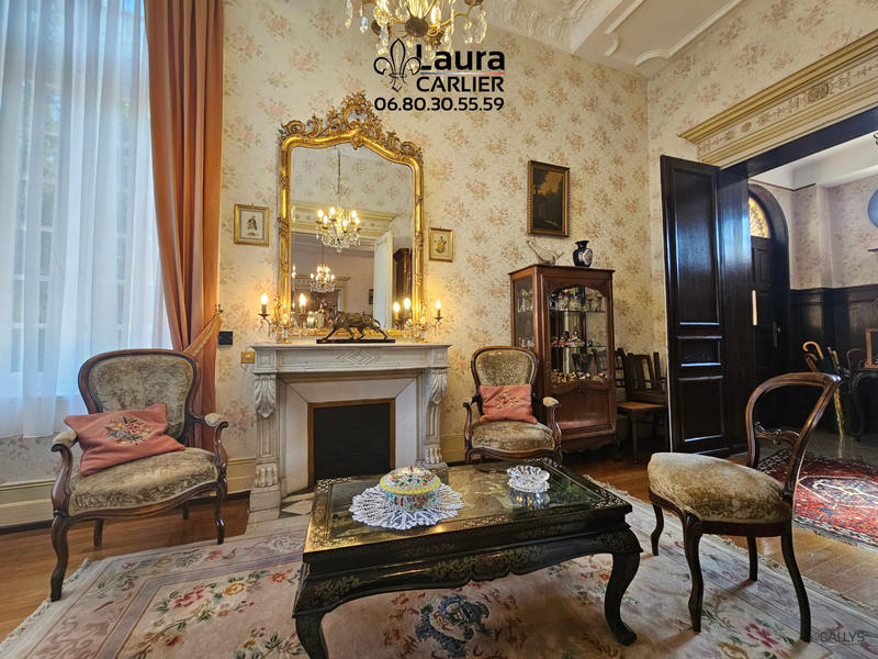 Château - 280 m² - 11 pièces