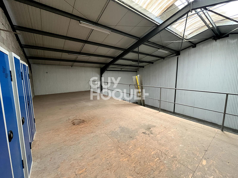 Local d'activité / Entrepôt - 260 m²