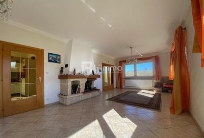 Maison - 148 m² - 6 pièces