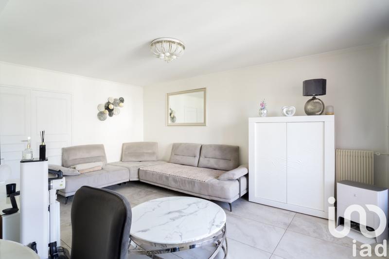 Appartement - 98 m² - 5 pièces