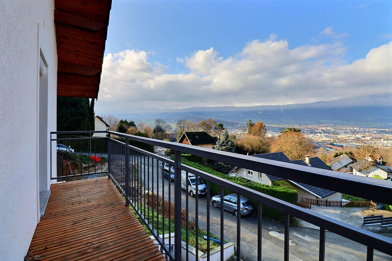 Maison - 142 m² - 6 pièces