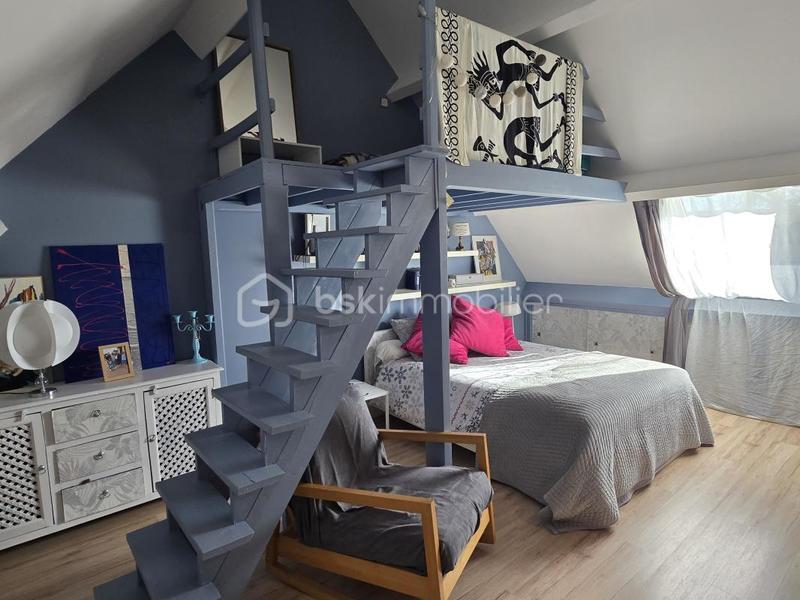 Pavillon - 155 m² - 6 pièces