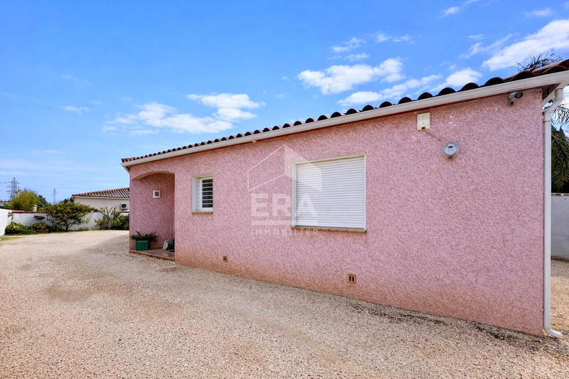 Maison - 180 m² - 8 pièces