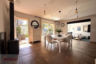 Maison - 160 m² - 7 pièces